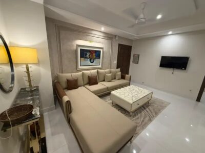2 Bed Furnished Apartment on