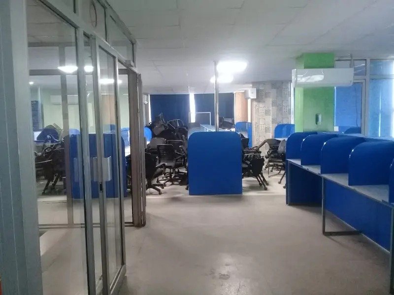 I - 9 Best Office 14000 Sq