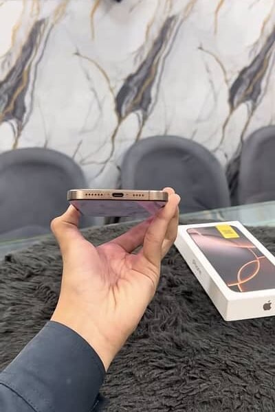 Apple IPhone 16 Pro Max 256gb