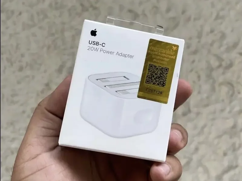 IPhone 20W NFC Adapter + Free Data Cable
