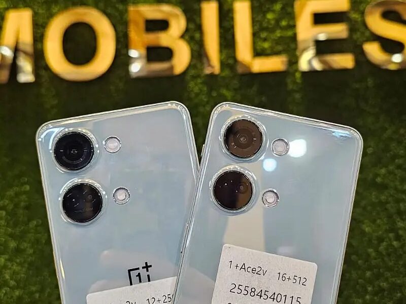 OnePlus Ace 2V 12 - 256GB &