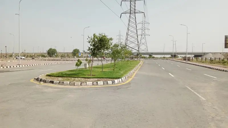 10 Marla Residential Plot