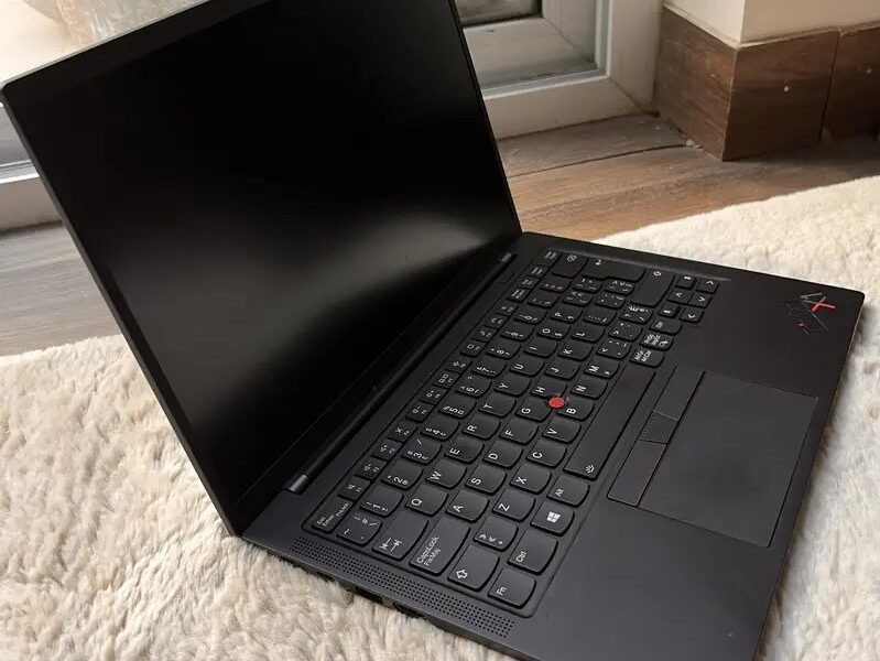 Lenovo X1 Carbon I5 (11th Gen)