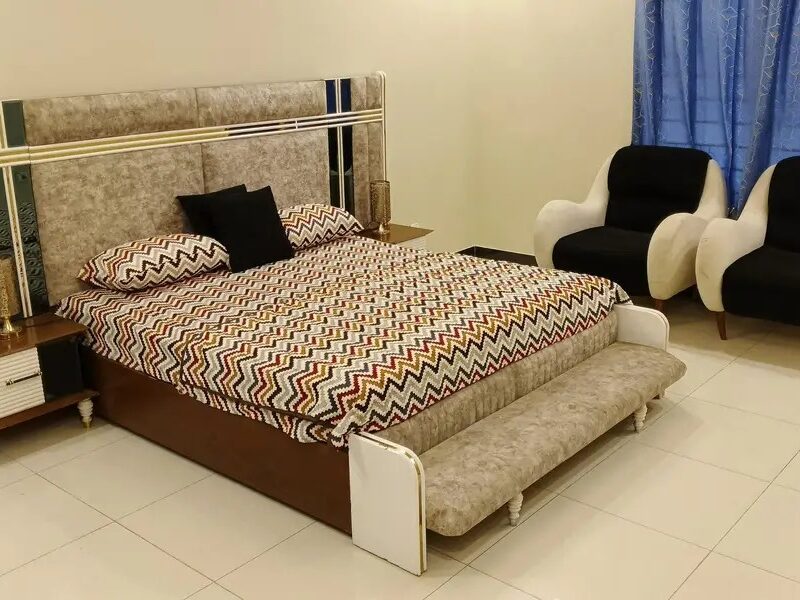 Signature's Guest House