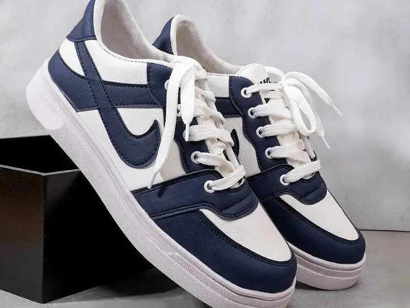 Sneakers - Joggers -