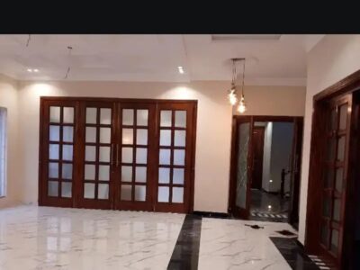 1 Kanal House for Rent in