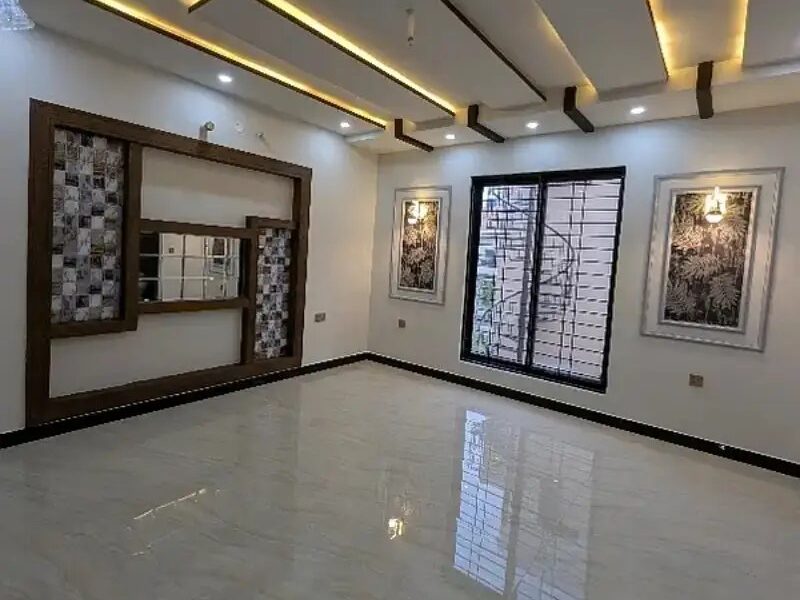 10 Marla House for Rent in