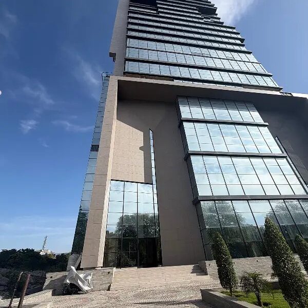 2 Bed Apartment Available