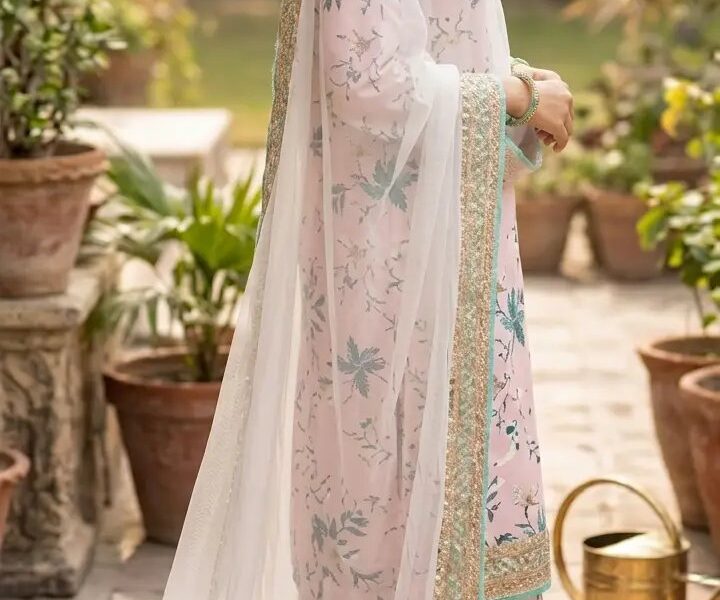 3 Piece Lawn Printed Suit