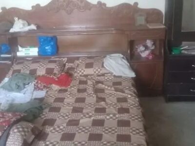Bed with Crown and Huge