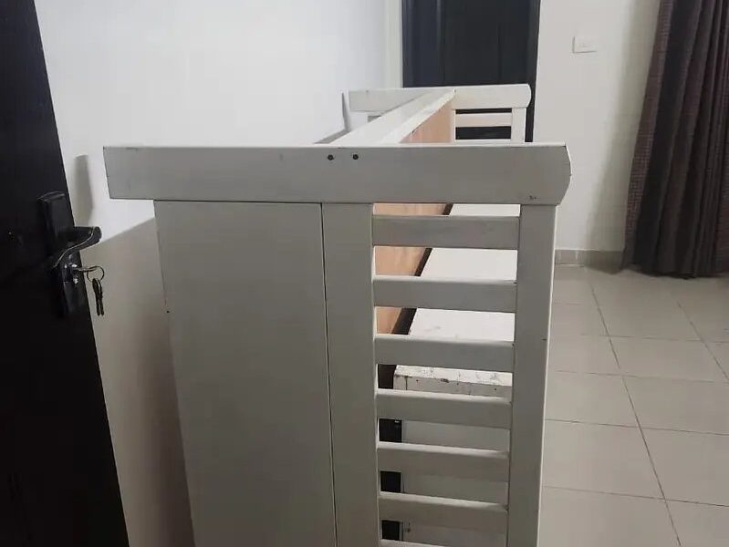 Bed - Wooden Bed - Single