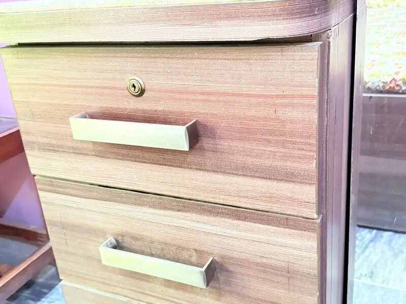 Bedset with Dressing Table