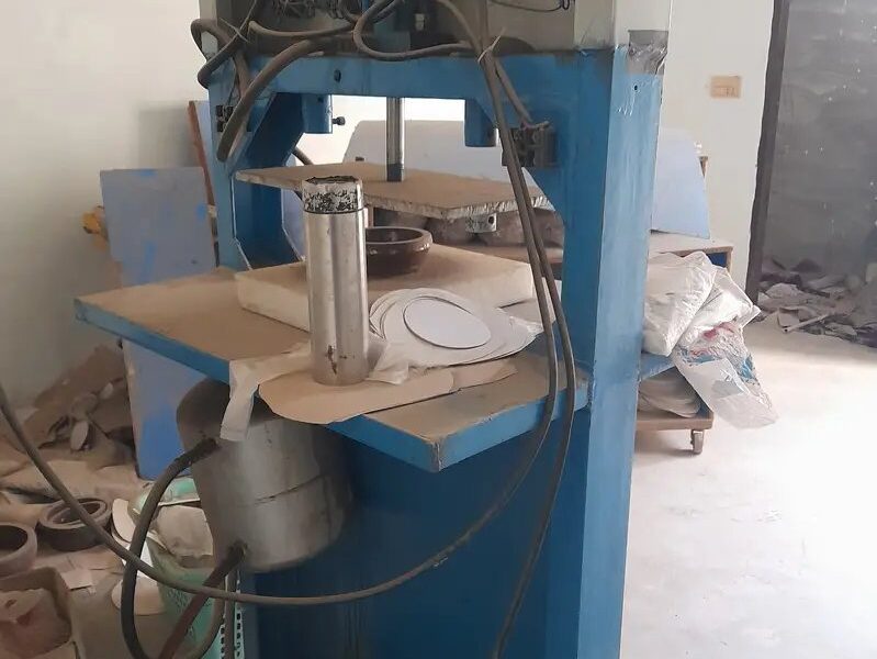 Disposable Plate Machine