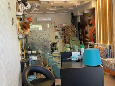 Fully Equipped Women's Salon