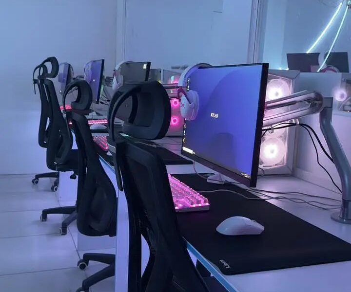 Gaming Zone for Sale – 15