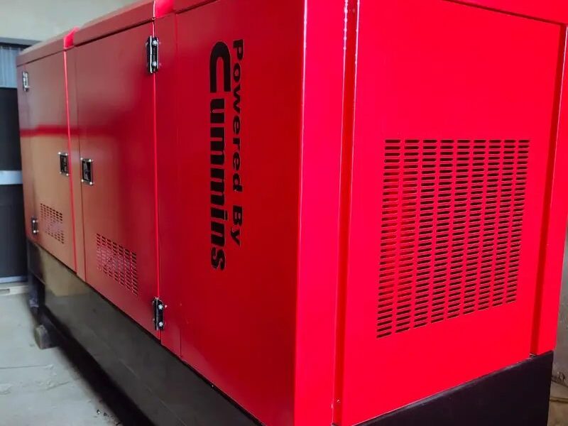 Generator Cummins 100 Kva