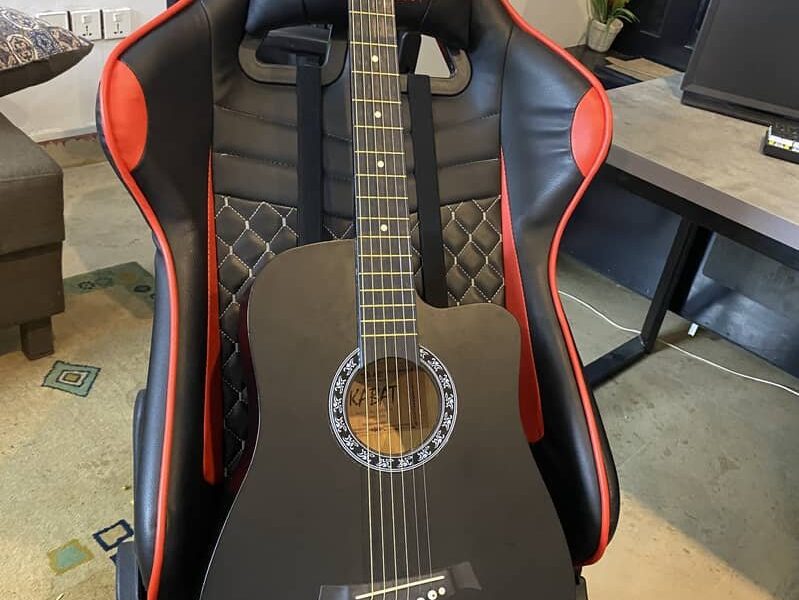 Guitar - Acoustic Guitar -