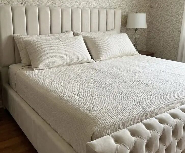 King Size Bed - Vertical