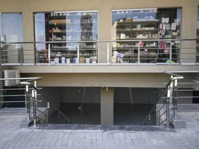 Lower Ground Shop for Rent -
