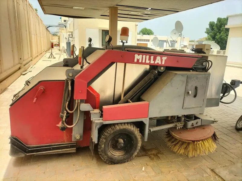 Mechanical Road Sweeper By