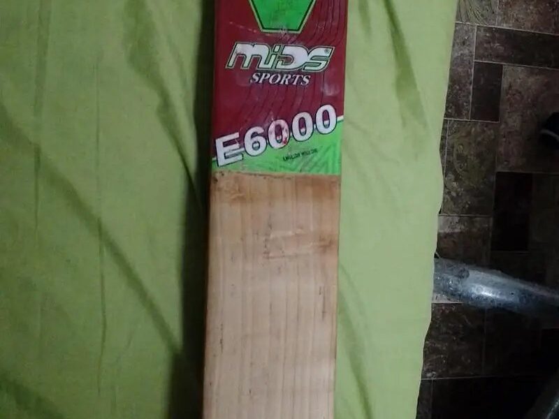 Mids E6000 Cricket Bat