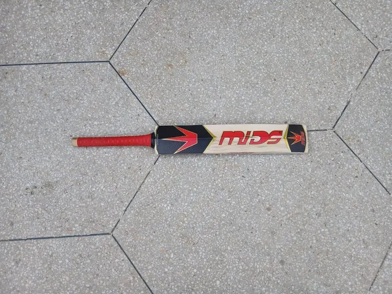 Midst New Supreme Cricket