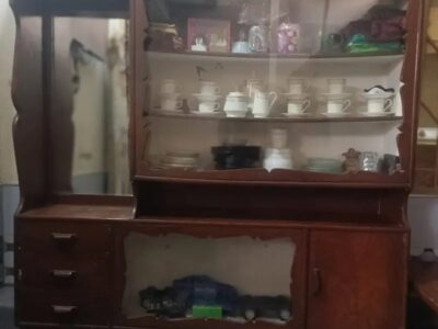 Old Design Wardrobe - Solid