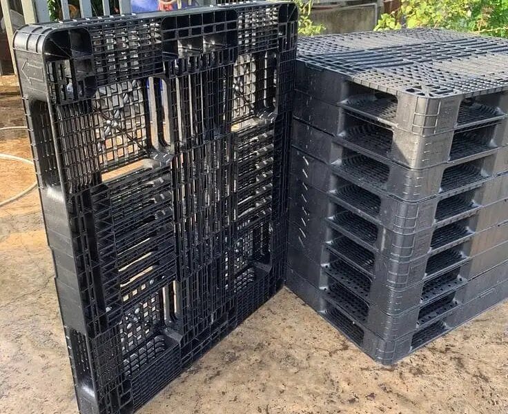 Plastic Pallets on Best