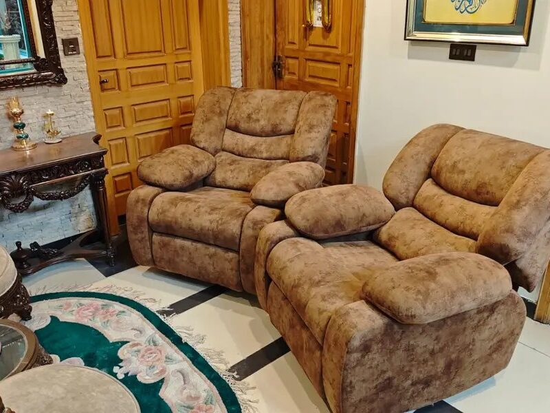 RECLINER - RECLINER SOFA -