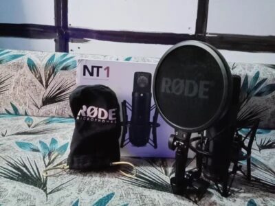 Road Mic NT1