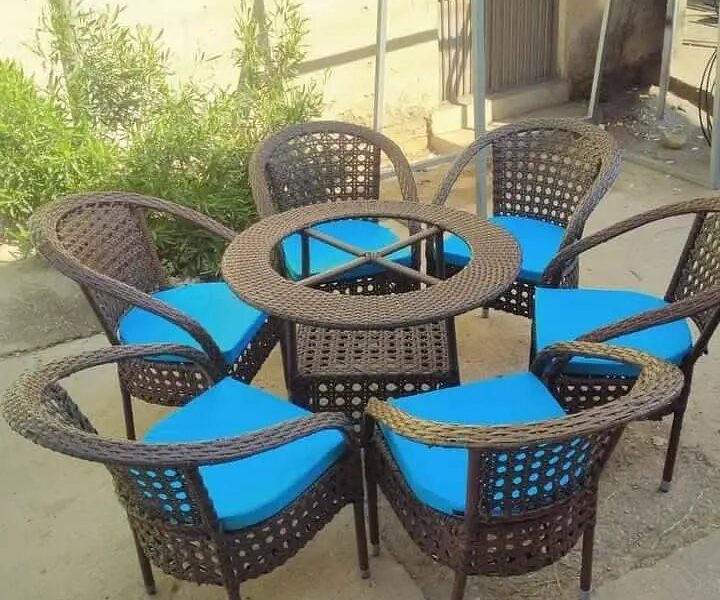 Round Dining Table Set -