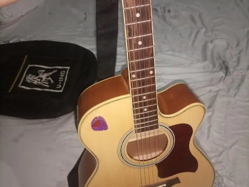 Semi Acoustic Guitar with