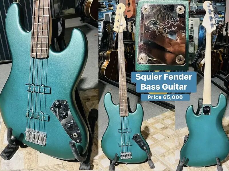 Squier Fender Bass Guitar -